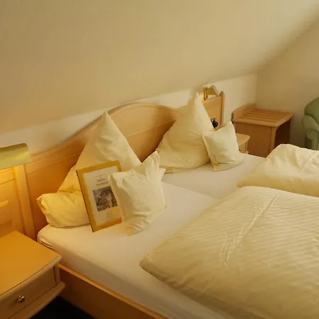 بيت ضيافة Zueschener Bauernstuben